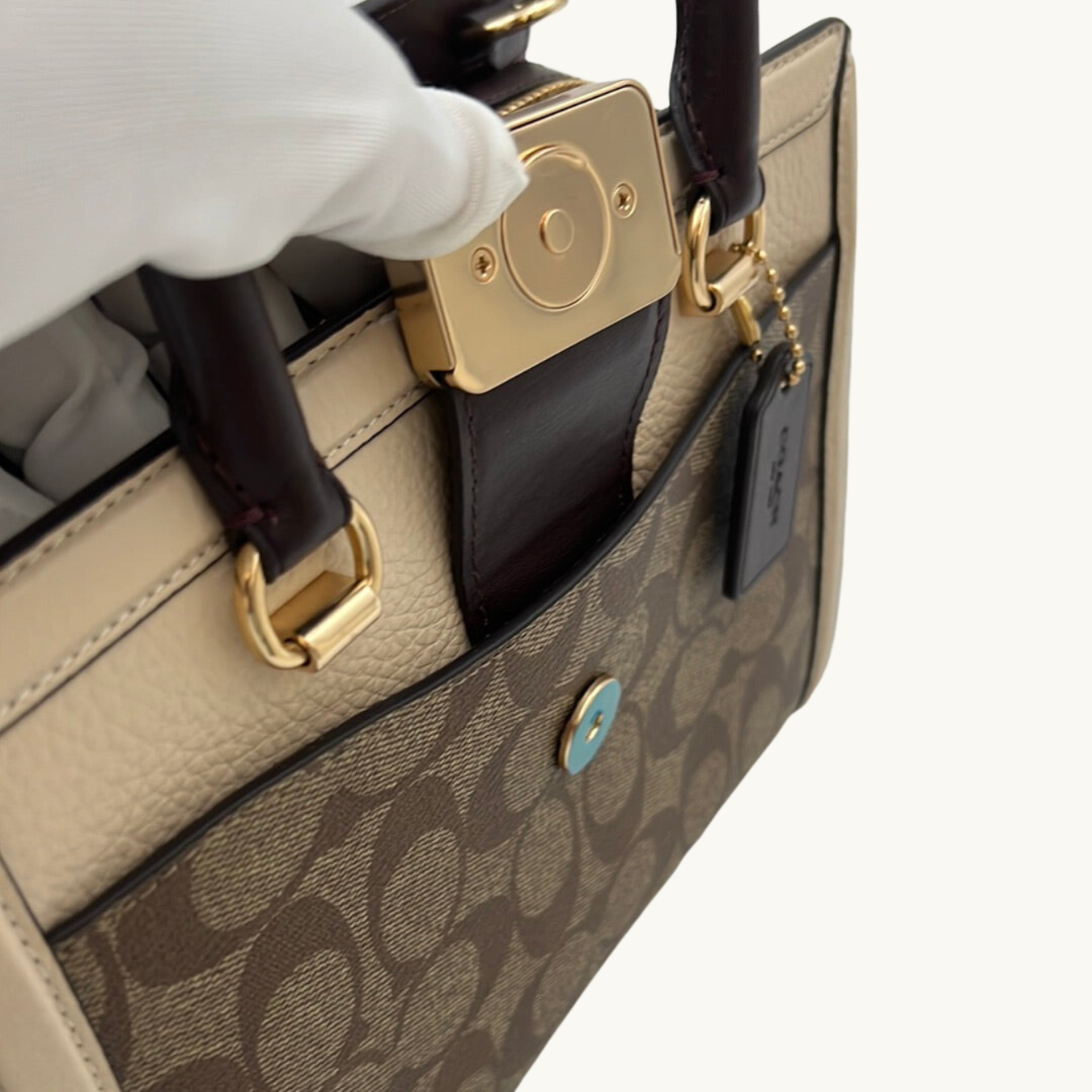 コーチ グレース キャリーオール ハンドバッグ ショルダーバッグ / GRACE CARRYALL IN SIGNATURE CANVAS / カーキ アイボリー マルチ シグネチャー キャンバス