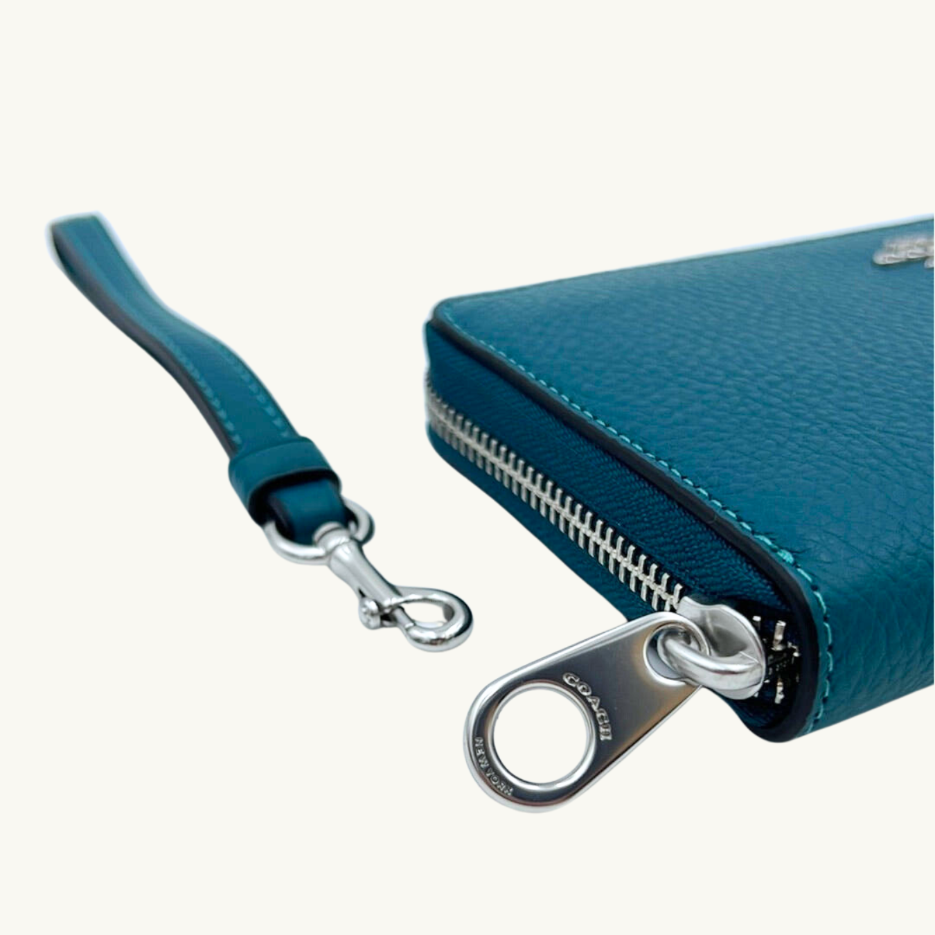 コーチ 長財布 / LONG ZIP AROUND WALLET / ディープターコイズ ペブルレザー