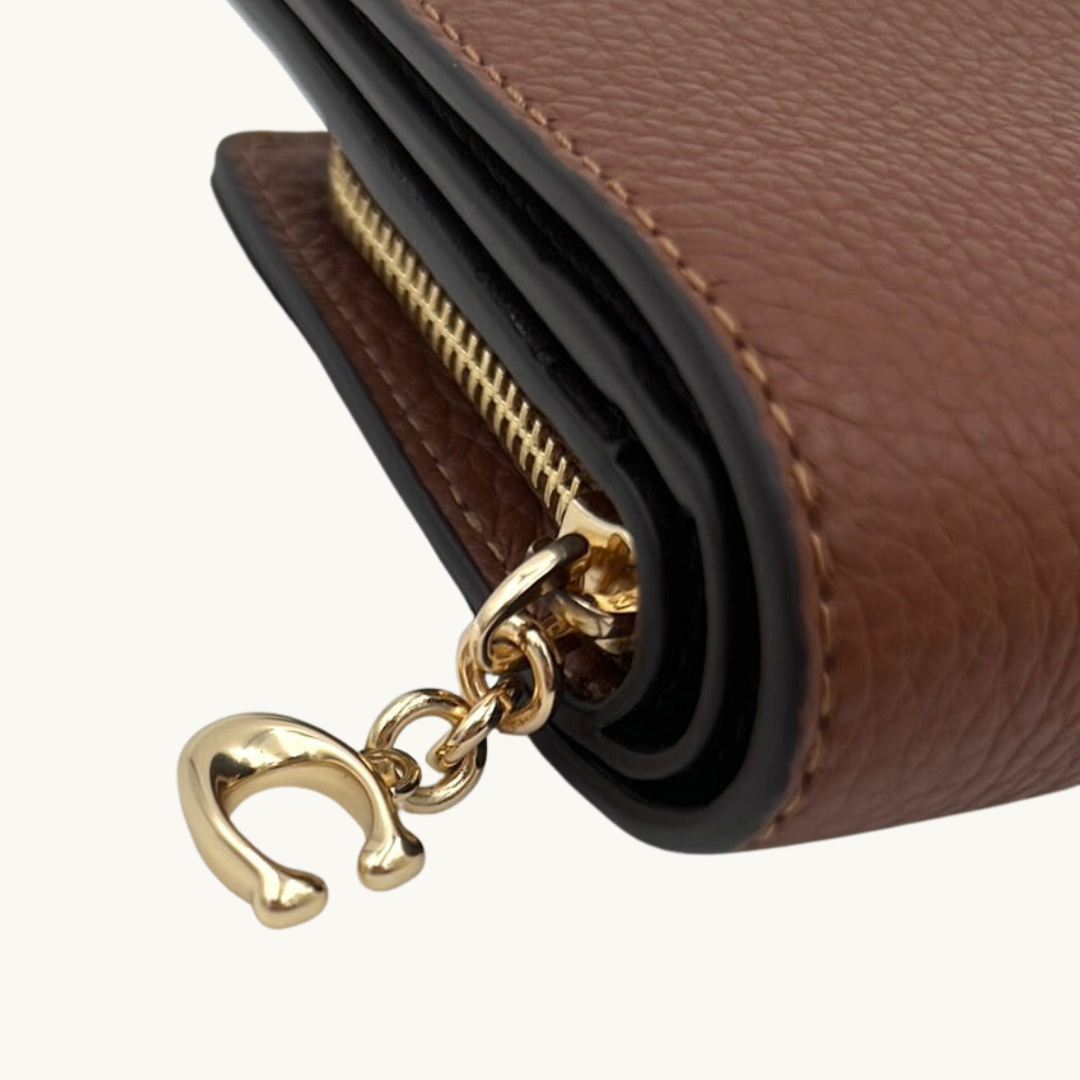 コーチ スナップ ウォレット 二つ折り財布 / SNAP WALLET / レッドウッド ペブルレザー