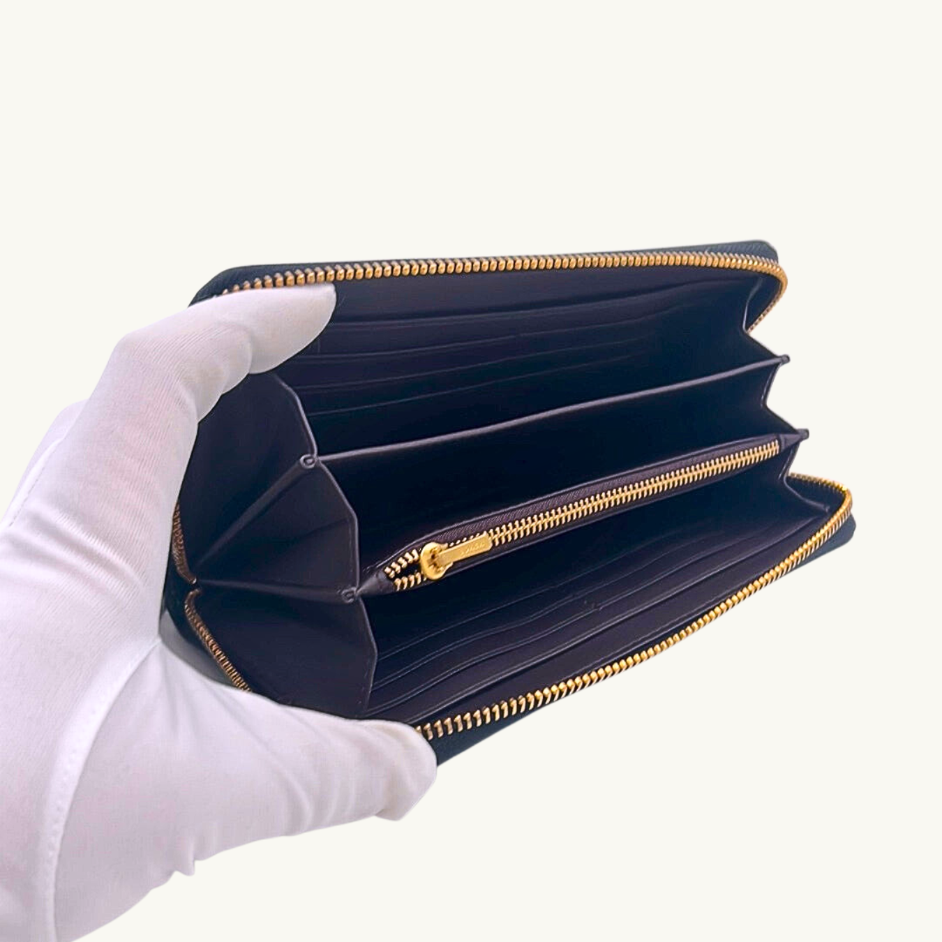 コーチ 長財布 (箱付き) / LONG ZIP AROUND WALLET / ブラック シグネチャークロスグレインレザー