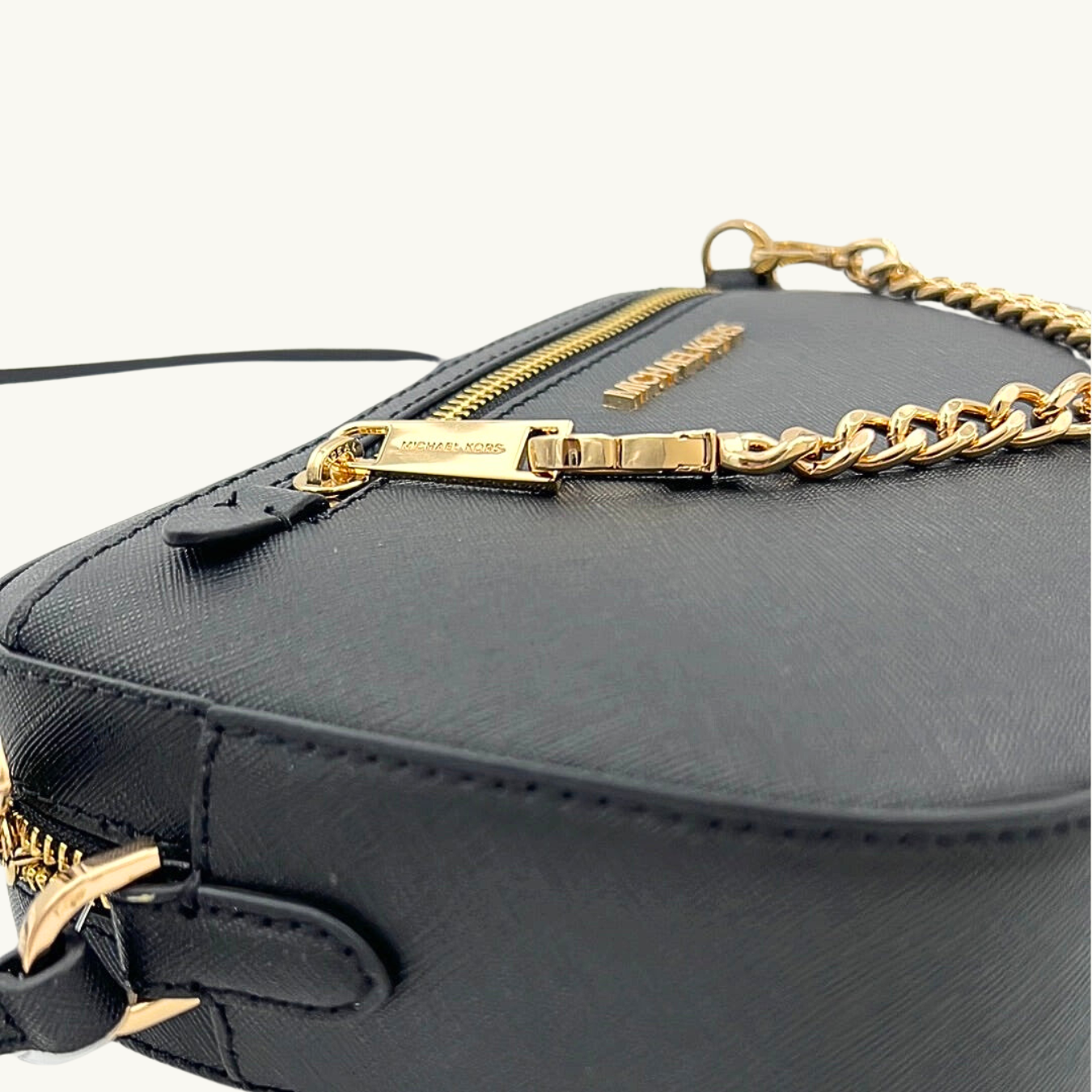 マイケル・コース ショルダーバッグ レディース / JET SET ITEM EAST WEST ZIP CHAIN CROSSBODY / ブラック サフィアーノレザー