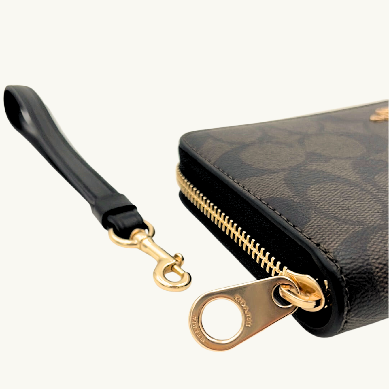 コーチ 長財布 / LONG ZIP AROUND WALLET / ブラウン シグネチャーキャンバス