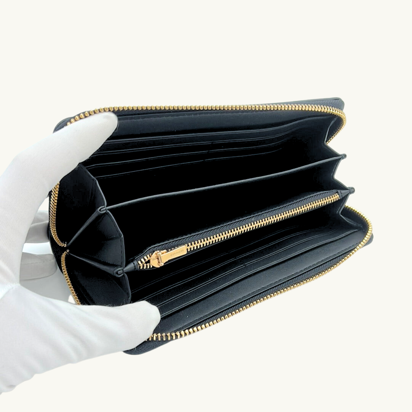 コーチ 長財布 / LONG ZIP AROUND WALLET / ブラウン シグネチャーキャンバス