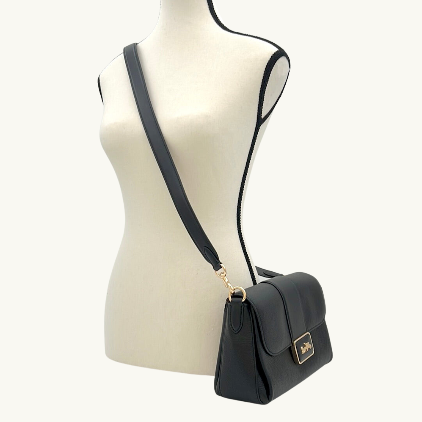 コーチ グレース ショルダー バッグ / GRACE SHOULDER BAG / ブラック ペブルレザー