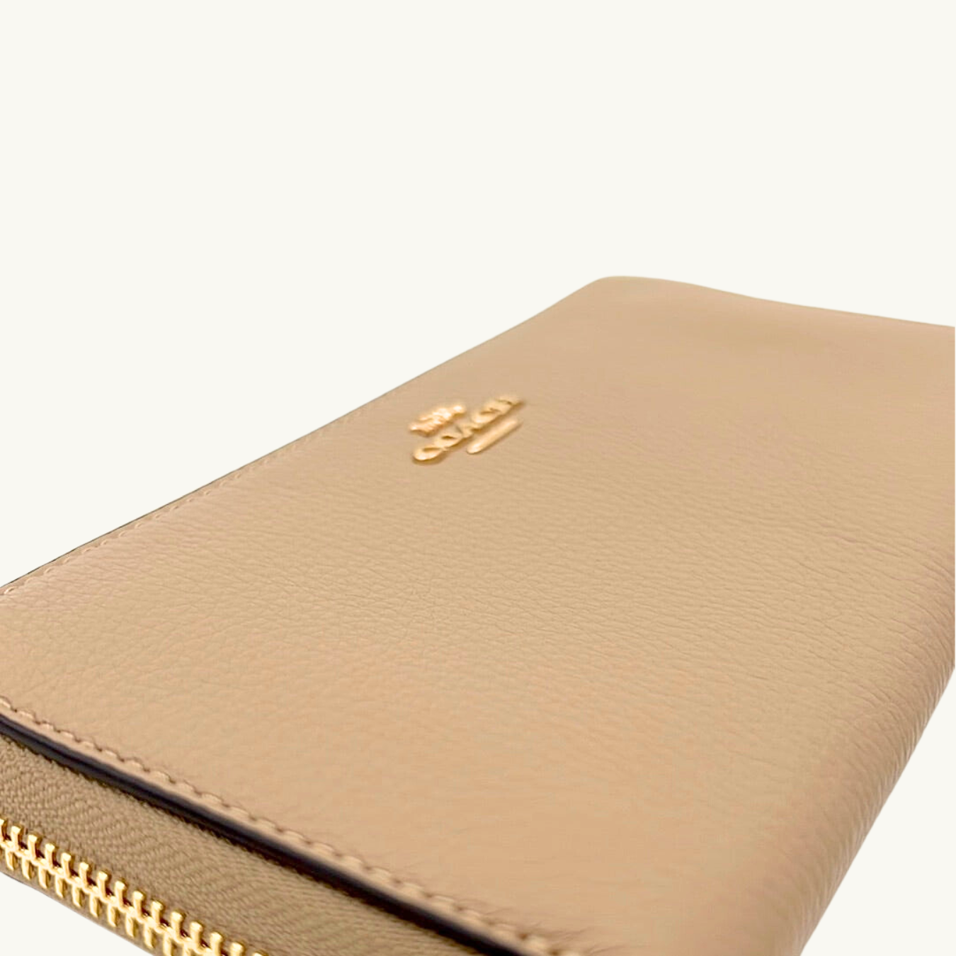 コーチ 長財布 / LONG ZIP AROUND WALLET / トープ ペブルレザー