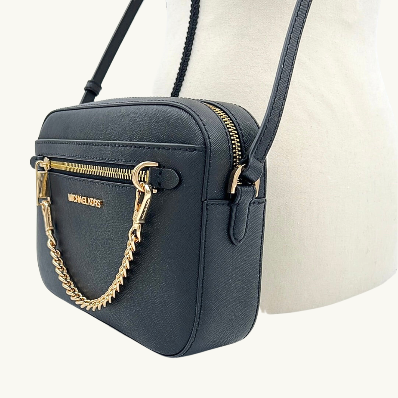 マイケル・コース ショルダーバッグ レディース / JET SET ITEM EAST WEST ZIP CHAIN CROSSBODY / ブラック サフィアーノレザー