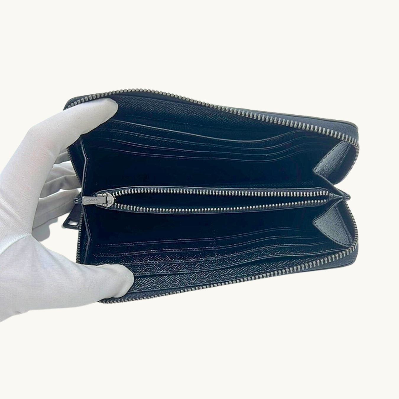 コーチ 長財布 / ACCORDION WALLET IN SIGNATURE CROSSGRAIN / ブラック シグネチャークロスグレインレザー