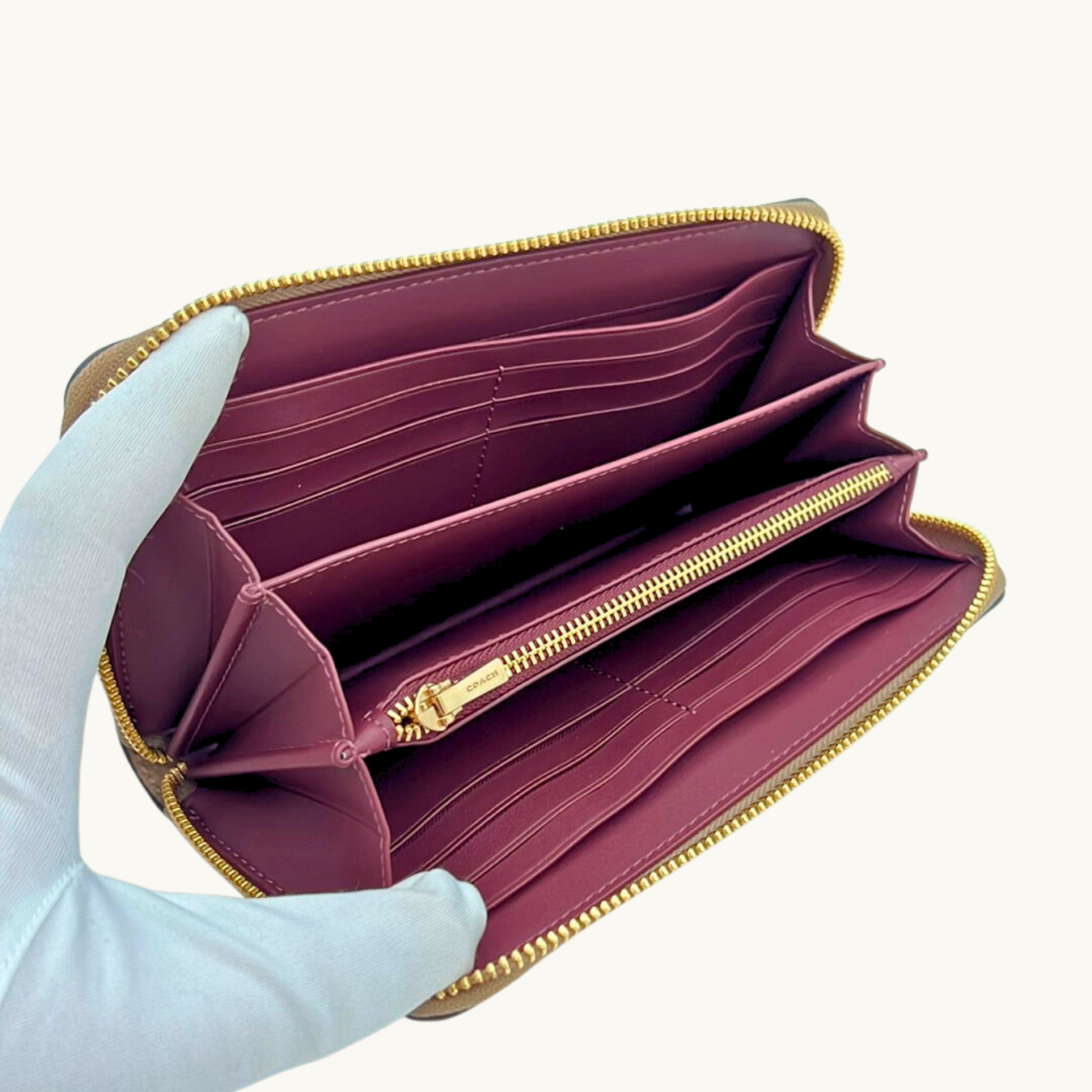 コーチ 長財布 / LONG ZIP AROUND WALLET / トープ ペブルレザー
