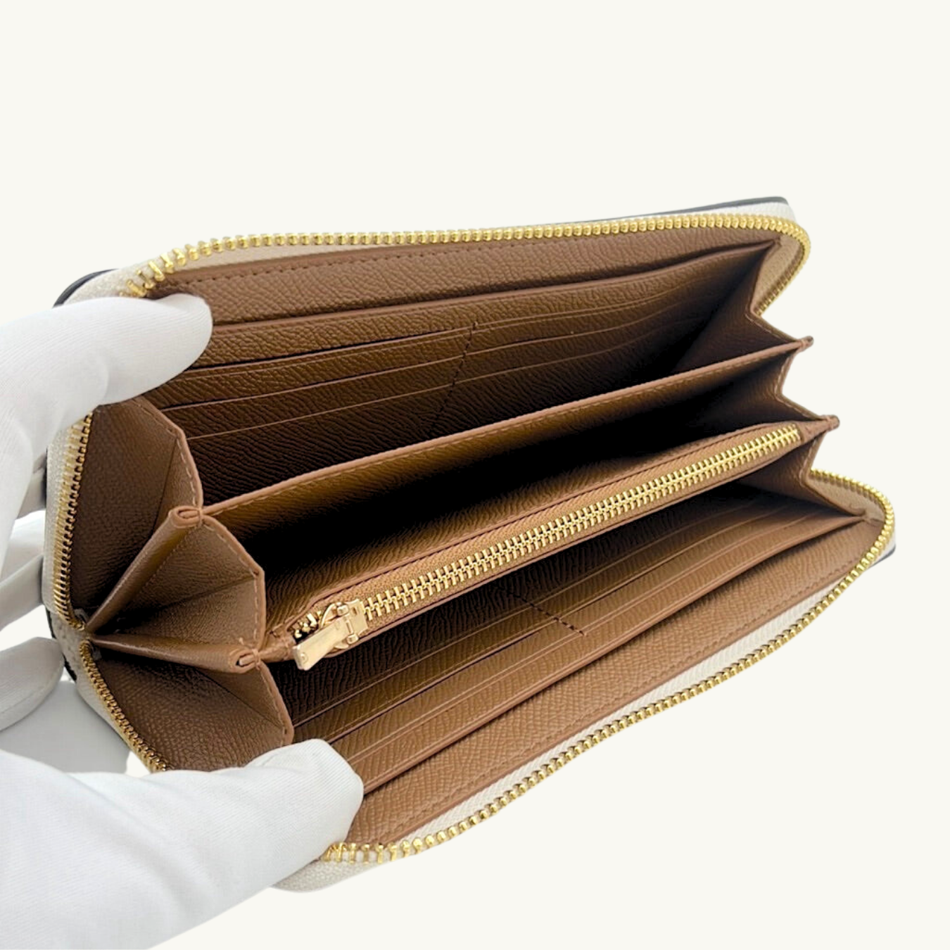 コーチ 長財布 / LONG ZIP AROUND WALLET / チョーク クロスグレインレザー