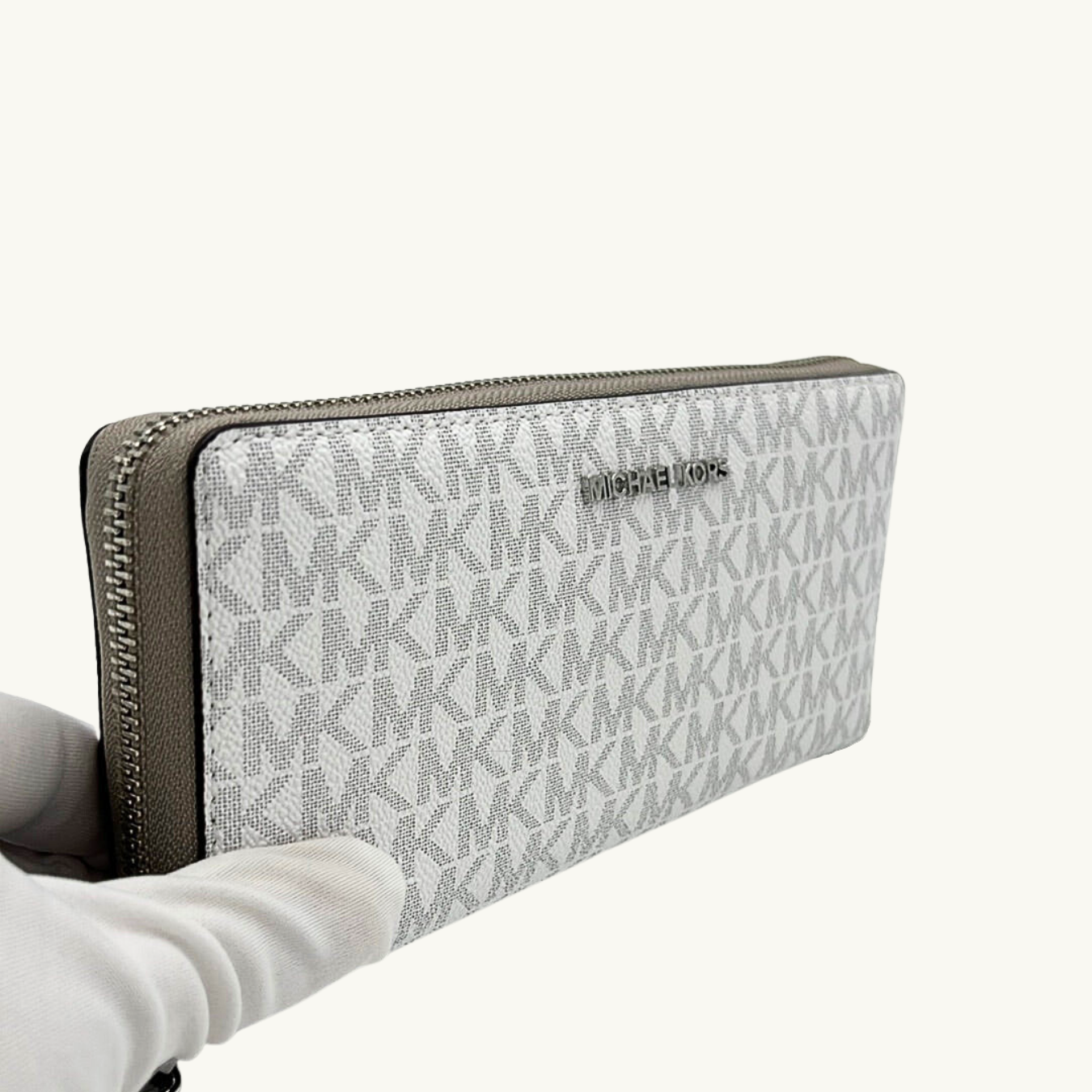 マイケル・コース 長財布 / Jet Set Travel Continental / ブライトホワイト キャンバス