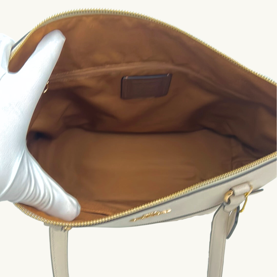 コーチ ギャラリー トートバッグ レディース / CROSS GRAIN LETHER GALLERY TOTE / チョーク クロスグレインレザー