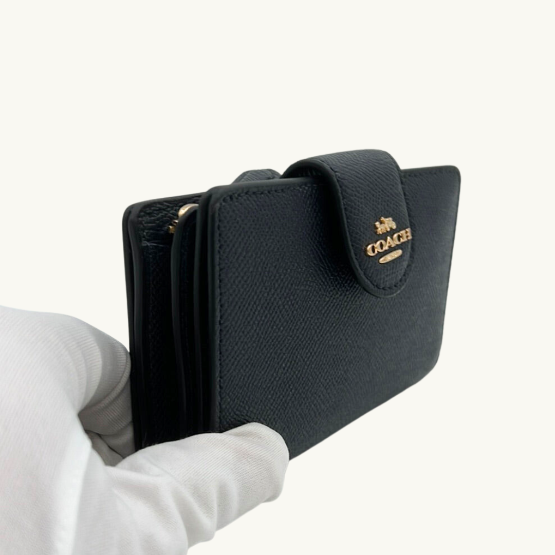 コーチ 二つ折り財布 / MEDIUM CORNER ZIP WALLET コーチ 二つ折り財布 / MEDIUM CORNER ZIP WALLET